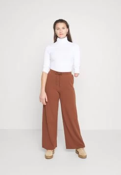 Anna Field Maglietta A Manica LungaWhite Donna T-shirt E Top AN621D13Z-A11 -Anna Field 33e652bf075f464d82d0e58eb5531e43