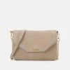 Anna Field LeatherPochetteTaupe Donna Borse AN651H10G-B11 1 Anna Field LeatherPochetteTaupe Donna Borse AN651H10G-B11 -Anna Field a5f4431c1d2e458ea602b72891a5068e